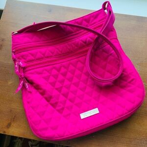 Vera Bradley Quilted Shoulder Bag Purse Bright Pink Zipper Colorful Barbie